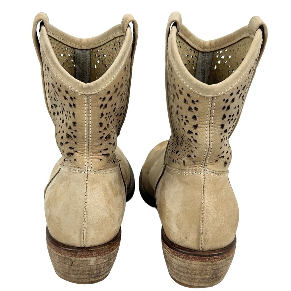 Sundance Tan Nubuck Laser Cut Pull On Ankle Boots size: IT 37 or US 6.5 - Picture 4 of 7